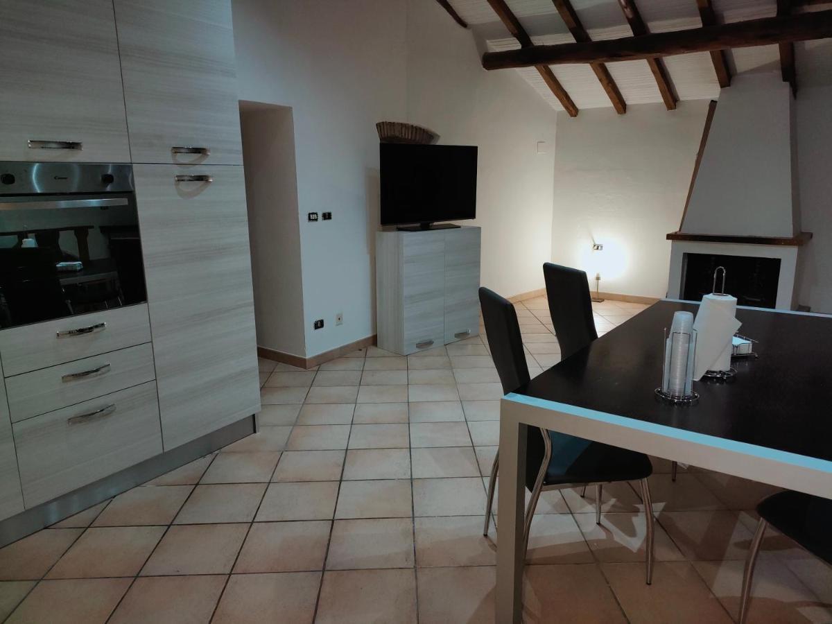 Francigena Viterbo Apartment Con Parcheggio Gratuito A Soli 2 Minuti Екстер'єр фото