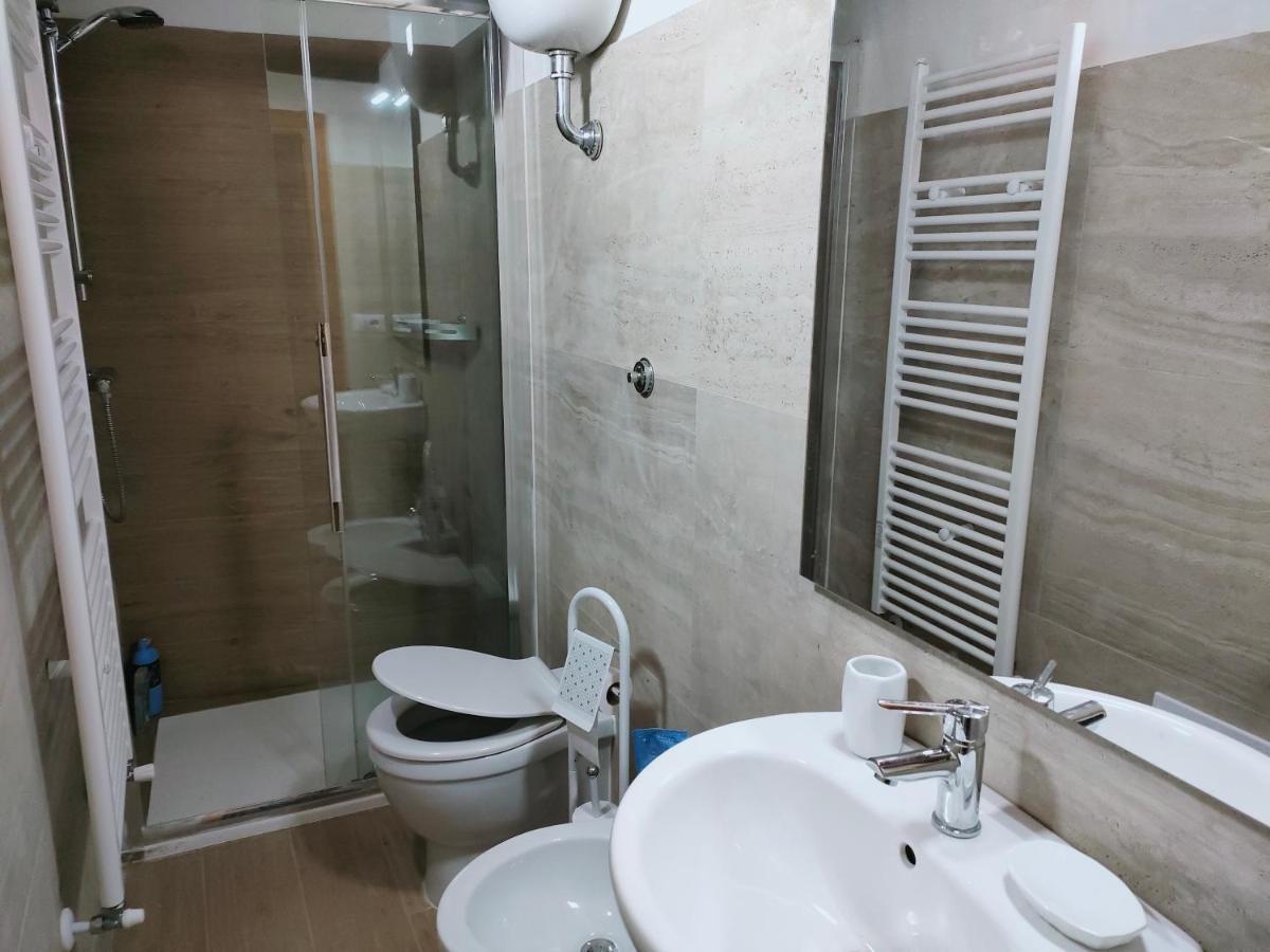 Francigena Viterbo Apartment Con Parcheggio Gratuito A Soli 2 Minuti Екстер'єр фото