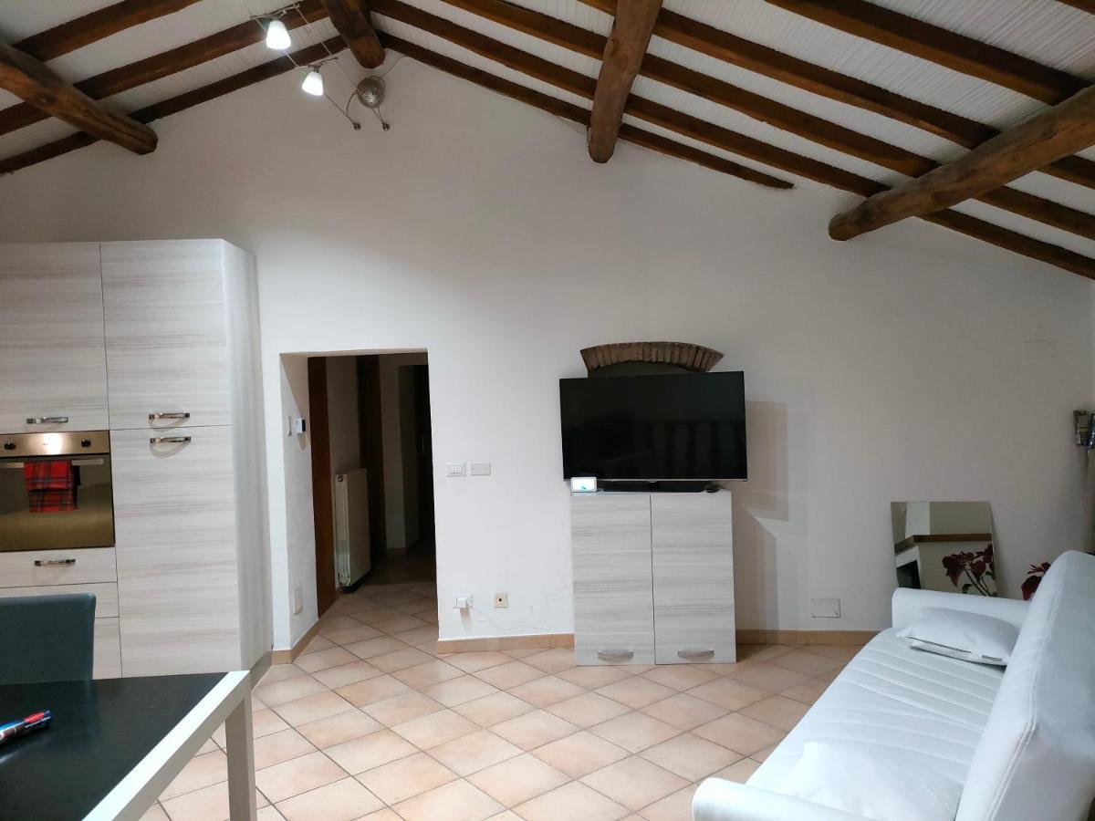 Francigena Viterbo Apartment Con Parcheggio Gratuito A Soli 2 Minuti Екстер'єр фото